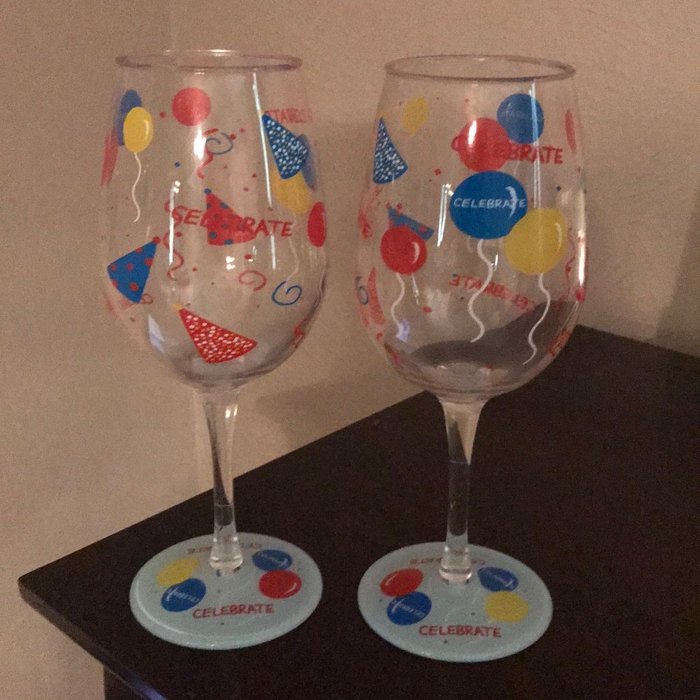 Lolita Celebrate Plastic Wine Glasses